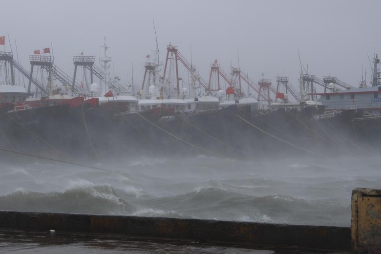 B&atilde;o Matmo t&agrave;n ph&aacute; c&aacute;c khu vực ven biển, Trung Quốc k&iacute;ch hoạt ứng ph&oacute; khẩn cấp- Ảnh 6.