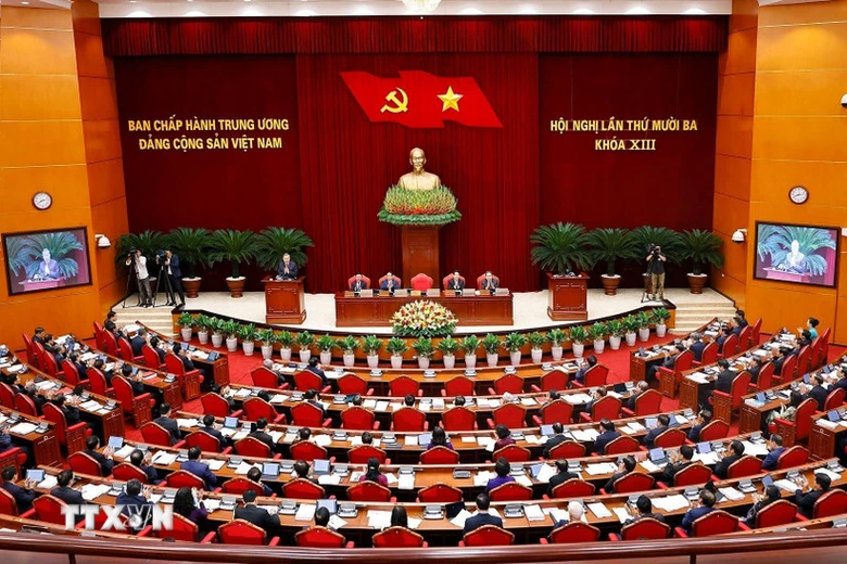 Th&ocirc;ng c&aacute;o b&aacute;o ch&iacute; ng&agrave;y l&agrave;m việc thứ nhất Hội nghị Trung ương 13- Ảnh 1.