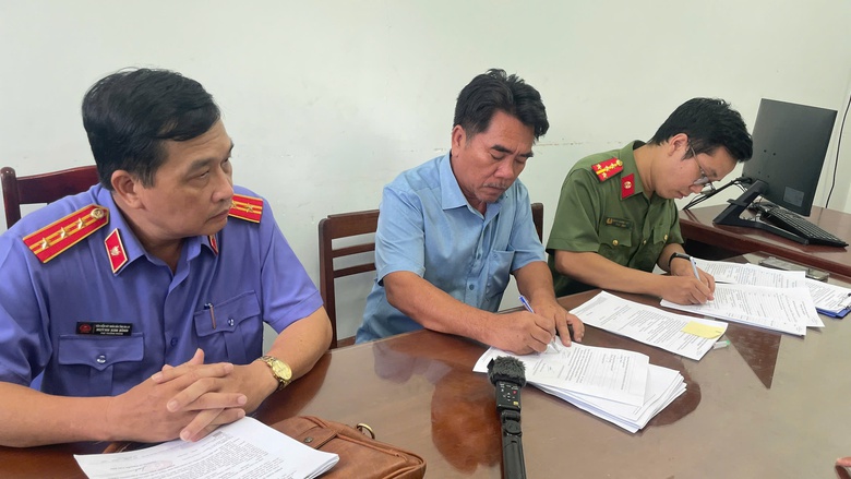 Gia Lai: Tạm giam người x&uacute;i giục, k&iacute;ch động khiếu kiện tr&aacute;i ph&aacute;p luật- Ảnh 1.