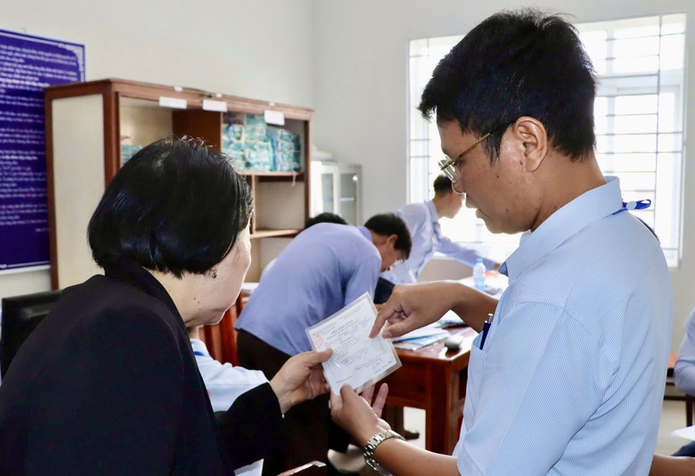 Đồng Nai: Trảng D&agrave;i thay &aacute;o mới, cấp sổ đỏ đồng loạt cho b&agrave; con, siết trật tự x&acirc;y dựng- Ảnh 2.