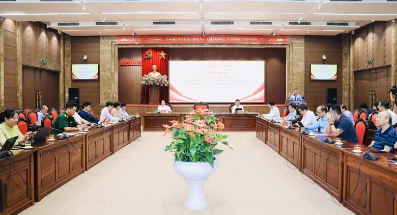 Th&agrave;nh ủy H&agrave; Nội th&ocirc;ng tin về c&ocirc;ng t&aacute;c nh&acirc;n sự nhiệm kỳ  2025-2030- Ảnh 1.