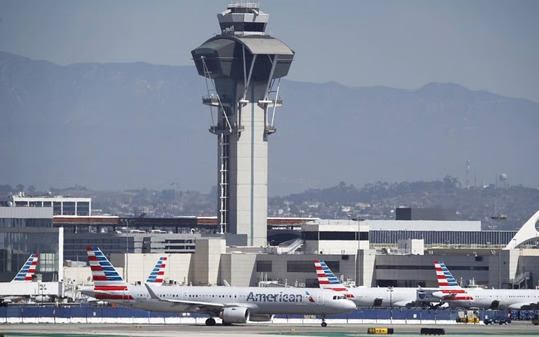 S&acirc;n bay Mỹ tiếp tục thiếu kiểm so&aacute;t kh&ocirc;ng lưu, h&agrave;ng ngh&igrave;n chuyến bay bị chậm
