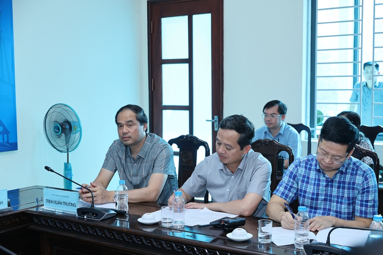 Thủ tướng chỉ đạo 9 nhiệm vụ cấp b&aacute;ch tại Th&aacute;i Nguy&ecirc;n, x&acirc;y dựng đường, đ&ecirc; hai b&ecirc;n s&ocirc;ng Cầu- Ảnh 3.
