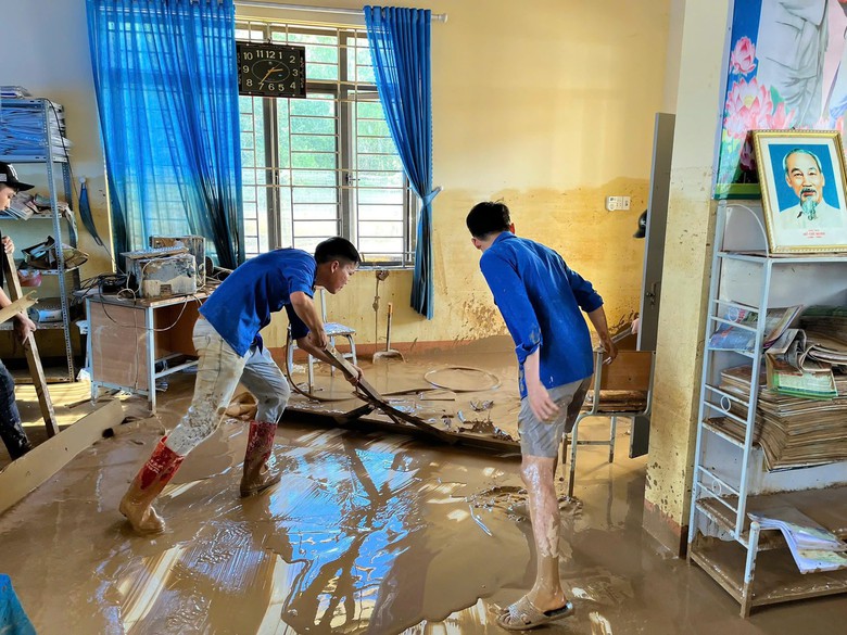 Thái Nguyên tập trung dọn dẹp khi nước rút- Ảnh 8. Thái Nguyên tập trung dọn dẹp khi nước rút- Ảnh 8.