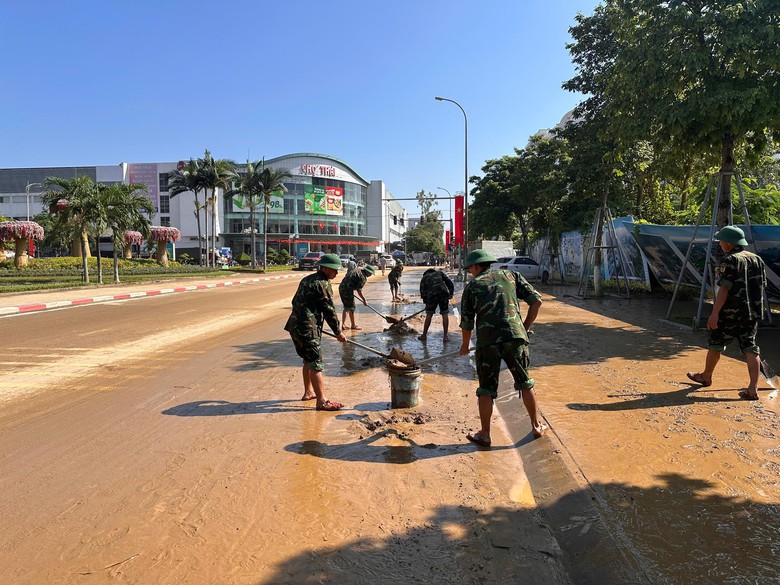 Thái Nguyên tập trung dọn dẹp khi nước rút- Ảnh 7. Thái Nguyên tập trung dọn dẹp khi nước rút- Ảnh 7.