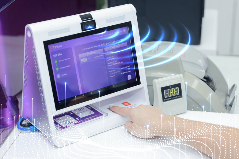 TPBank được vinh danh ngân hàng chuyển đổi số xuất sắc- Ảnh 3. TPBank được vinh danh ngân hàng chuyển đổi số xuất sắc- Ảnh 3.