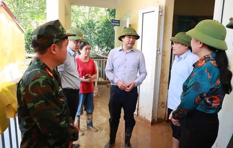 Thái Nguyên tập trung dọn dẹp khi nước rút- Ảnh 3. Thái Nguyên tập trung dọn dẹp khi nước rút- Ảnh 3.