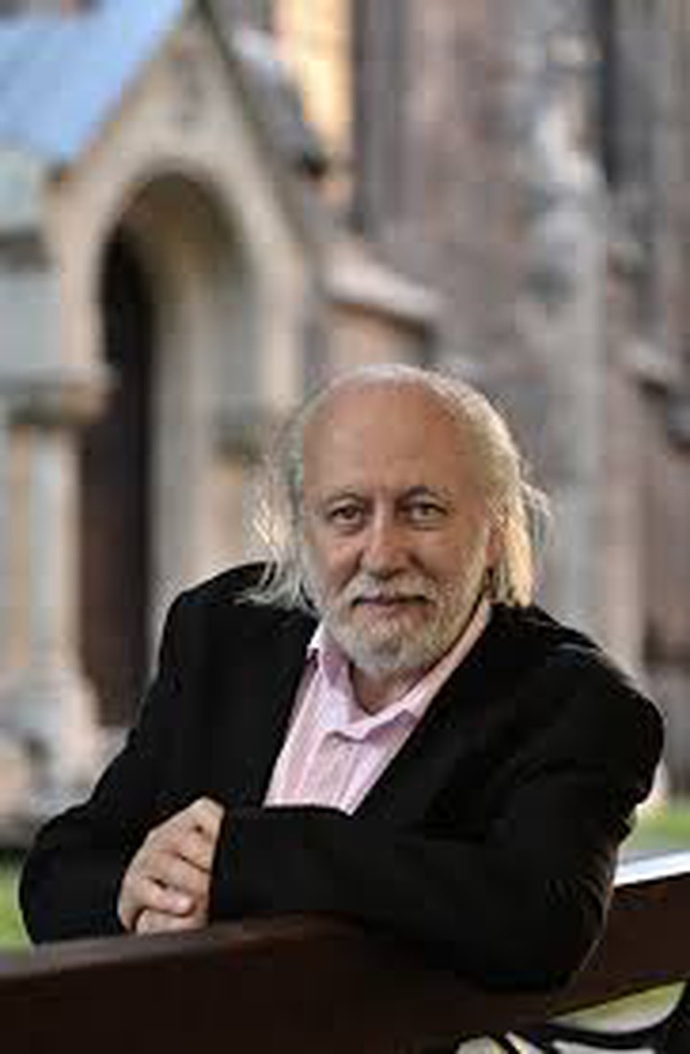 L&aacute;szl&oacute; Krasznahorkai - t&aacute;c giả người Hungary đoạt giải Nobel Văn học 2025- Ảnh 3.
