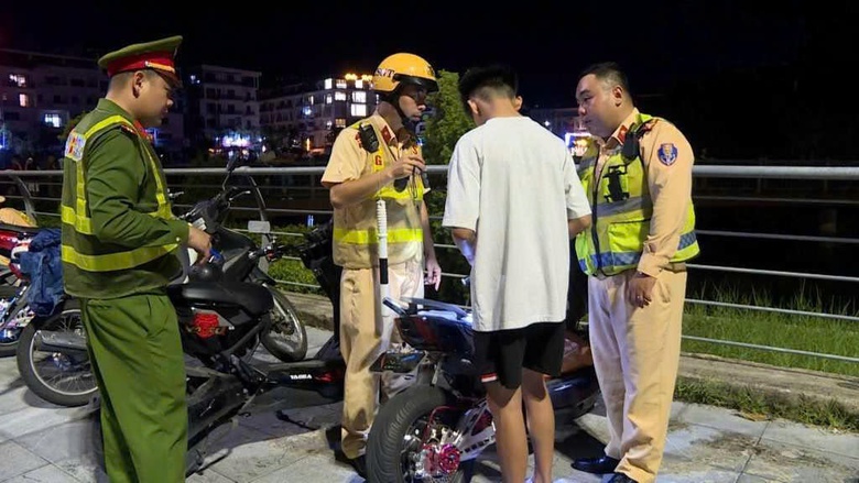 Quảng Ninh: Siết chặt kiểm tra, xử lý cơ sở "độ, chế" xe điện trái phép- Ảnh 1. Quảng Ninh: Siết chặt kiểm tra, xử lý cơ sở "độ, chế" xe điện trái phép- Ảnh 1.