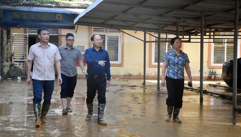 Thái Nguyên tập trung dọn dẹp khi nước rút- Ảnh 5. Thái Nguyên tập trung dọn dẹp khi nước rút- Ảnh 5.