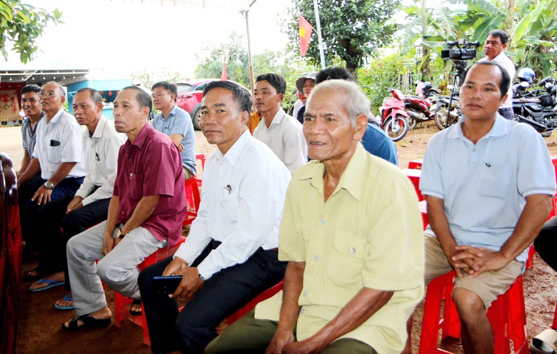 Đồng Nai khởi c&ocirc;ng 10 m&aacute;i ấm hữu nghị cho hộ ngh&egrave;o v&ugrave;ng bi&ecirc;n giới- Ảnh 2.