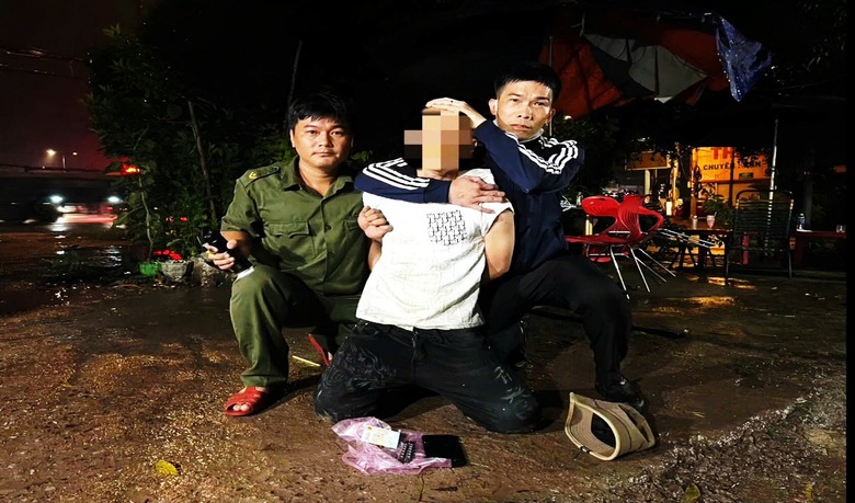 Đồng Nai: Bắt nghi phạm đ&acirc;m chết người do ghen tu&ocirc;ng- Ảnh 1.