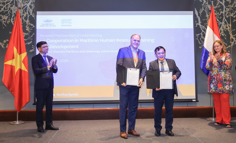 Thúc đẩy hợp tác Việt Nam - Hà Lan lĩnh vực hàng không, hàng hải- Ảnh 6. Thúc đẩy hợp tác Việt Nam - Hà Lan lĩnh vực hàng không, hàng hải- Ảnh 6.