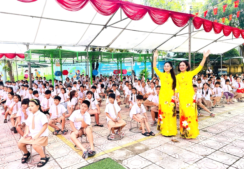 Ph&uacute; Thọ: Nh&agrave; trường v&agrave; gia đ&igrave;nh đồng h&agrave;nh bảo vệ học sinh tr&ecirc;n kh&ocirc;ng gian mạng- Ảnh 2.