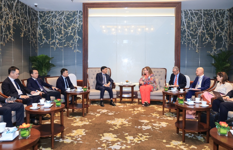 Thúc đẩy hợp tác Việt Nam - Hà Lan lĩnh vực hàng không, hàng hải- Ảnh 2. Thúc đẩy hợp tác Việt Nam - Hà Lan lĩnh vực hàng không, hàng hải- Ảnh 2.