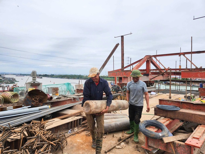 Sau chỉ đạo của Chủ tịch tỉnh Bắc Ninh, cầu gần 2.200 tỷ đồng thi c&ocirc;ng ra sao?- Ảnh 13.