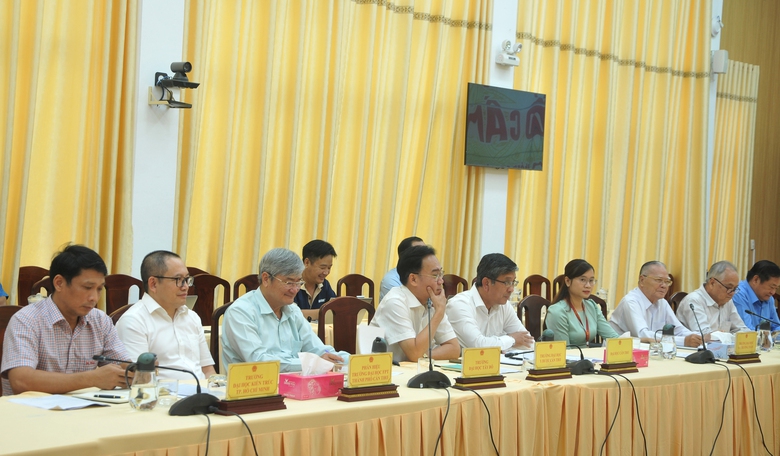 Cần Thơ th&aacute;o gỡ vướng mắc, tạo điều kiện ph&aacute;t triển hệ thống đại học- Ảnh 2.
