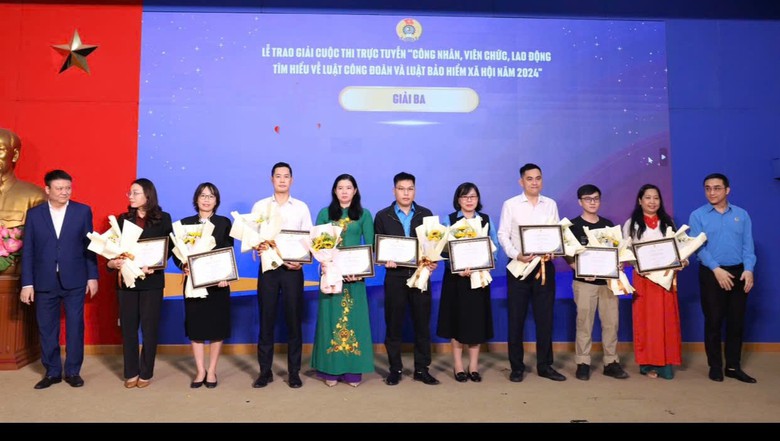 Hai đo&agrave;n vi&ecirc;n ng&agrave;nh X&acirc;y dựng được vinh danh tại Cuộc thi t&igrave;m hiểu Luật C&ocirc;ng đo&agrave;n v&agrave; BHXH- Ảnh 2.