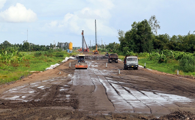 Tập trung đầu tư hạ tầng, khoa học c&ocirc;ng nghệ tạo li&ecirc;n kết v&ugrave;ng Đồng bằng s&ocirc;ng Cửu Long- Ảnh 2.