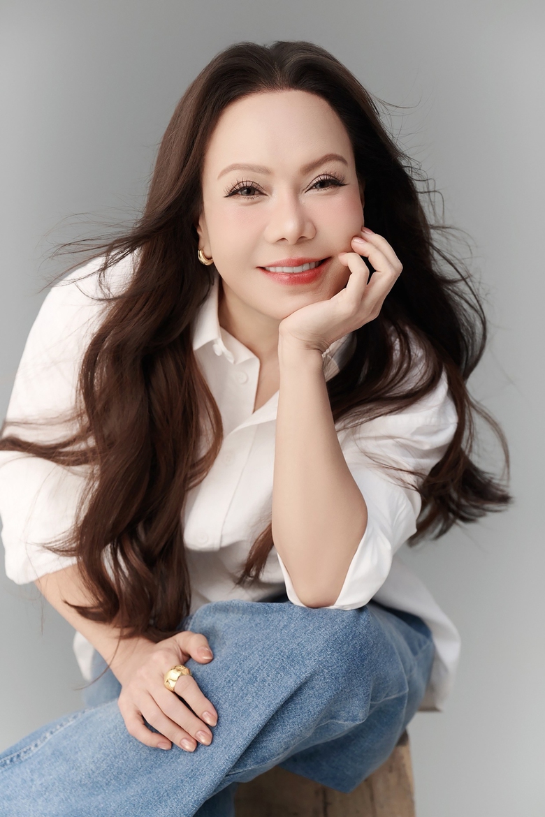 Diễn vi&ecirc;n Việt Hương: T&ocirc;i may mắn v&igrave; g&oacute;p sức l&agrave;m nhiều phim trăm tỷ- Ảnh 3.