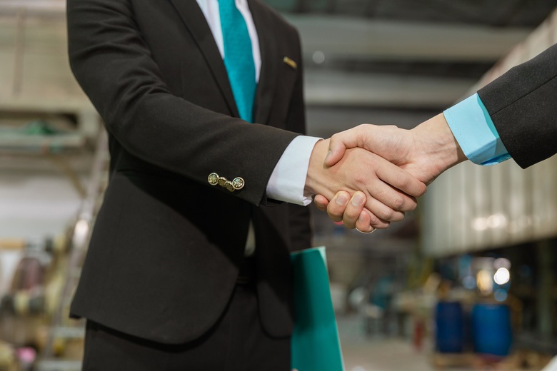 ABBANK giảm l&atilde;i suất đến 2,8%/năm, tiếp sức kh&aacute;ch h&agrave;ng phục hồi sau b&atilde;o- Ảnh 2.