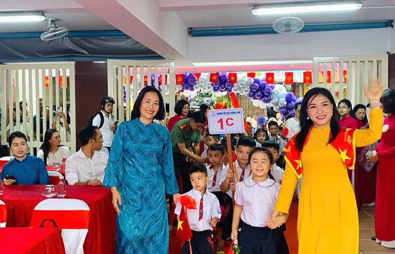 Bộ GD&ĐT y&ecirc;u cầu c&aacute;c địa phương r&agrave; so&aacute;t việc sắp xếp trường học- Ảnh 1.