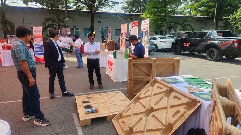 Tăng cường hợp tác về vật liệu xây dựng và an toàn PCCC cho nhà, công trình- Ảnh 3. Tăng cường hợp tác về vật liệu xây dựng và an toàn PCCC cho nhà, công trình- Ảnh 3.