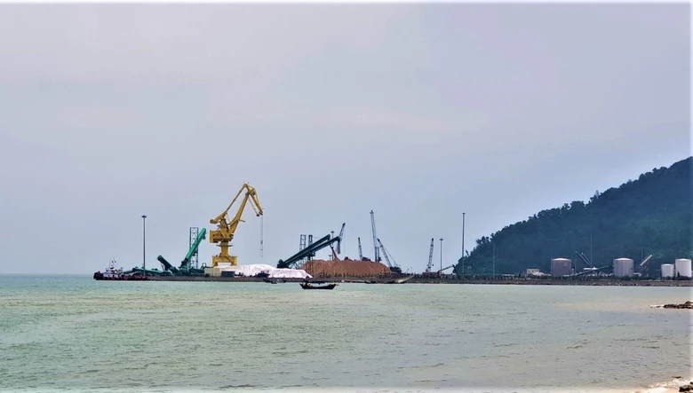 Huế: Kiến nghị mở rộng phạm vi v&ugrave;ng nước cảng biển Ch&acirc;n M&acirc;y, bến h&agrave;nh kh&aacute;ch- Ảnh 2.