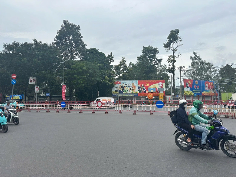 TP.HCM: Ng&atilde; tư Thủ Đức hết kẹt xe sau điều chỉnh tổ chức giao th&ocirc;ng- Ảnh 2.