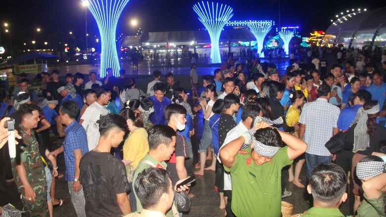 Khai mạc Ng&agrave;y hội Cua C&agrave; Mau năm 2025- Ảnh 7.