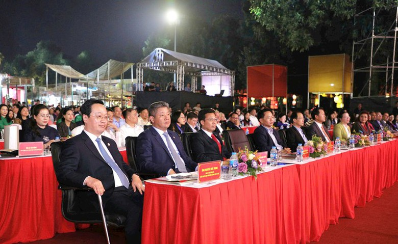 Hà Nội tổ chức Festival bảo tồn và phát triển Làng nghề Quốc tế 2025- Ảnh 3. Hà Nội tổ chức Festival bảo tồn và phát triển Làng nghề Quốc tế 2025- Ảnh 3.