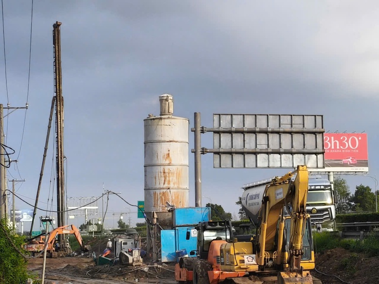 Tổng c&ocirc;ng ty Thăng Long đẩy tiến độ mở rộng cao tốc TP.HCM - Long Th&agrave;nh từ những ng&agrave;y đầu- Ảnh 2.