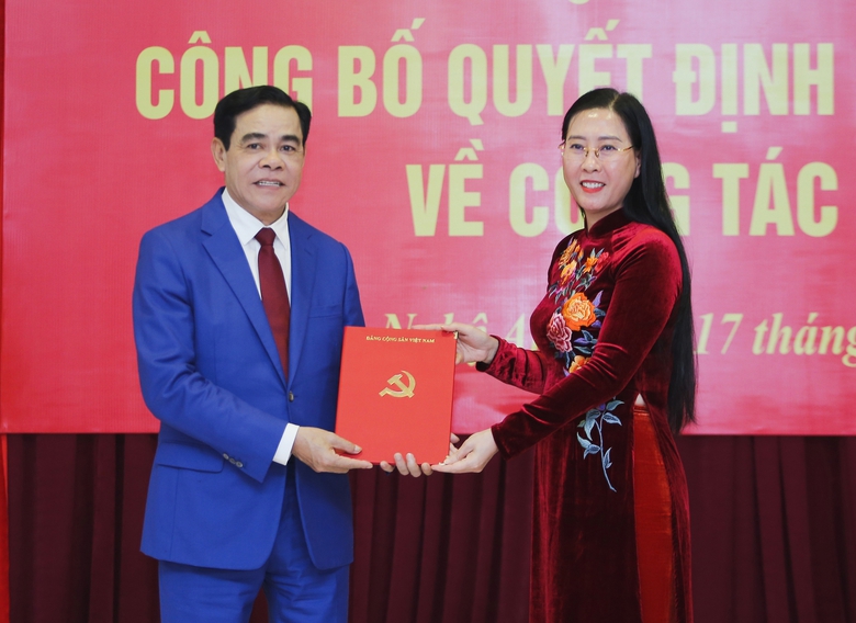 Chủ tịch tỉnh H&agrave; Tĩnh được điều động l&agrave;m Ph&oacute; B&iacute; thư Tỉnh uỷ Nghệ An- Ảnh 1.