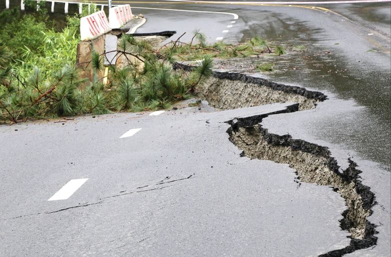 L&acirc;m Đồng: Khẩn trương c&ocirc;ng bố t&igrave;nh huống khẩn cấp về thi&ecirc;n tai tại đ&egrave;o Prenn- Ảnh 1.