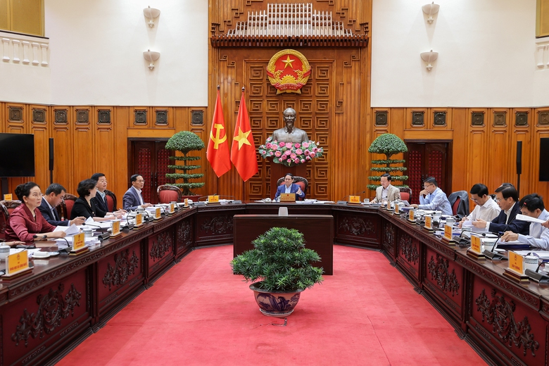 Đồng &yacute; chủ trương nghi&ecirc;n cứu đầu tư Dự &aacute;n x&acirc;y dựng Trục Đại lộ cảnh quan s&ocirc;ng Hồng- Ảnh 1.