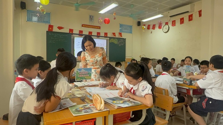 Lương gi&aacute;o vi&ecirc;n c&oacute; thể tăng th&ecirc;m 1-2 triệu đồng/th&aacute;ng từ năm 2026- Ảnh 1.