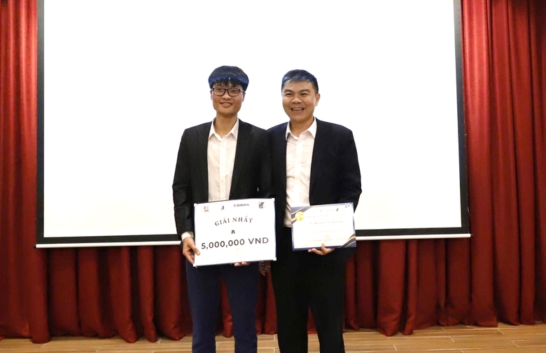 Sinh vi&ecirc;n Đại học X&acirc;y dựng H&agrave; Nội s&aacute;ng tạo kh&ocirc;ng gian ph&ograve;ng th&iacute; nghiệm với sơn hiệu ứng- Ảnh 2.