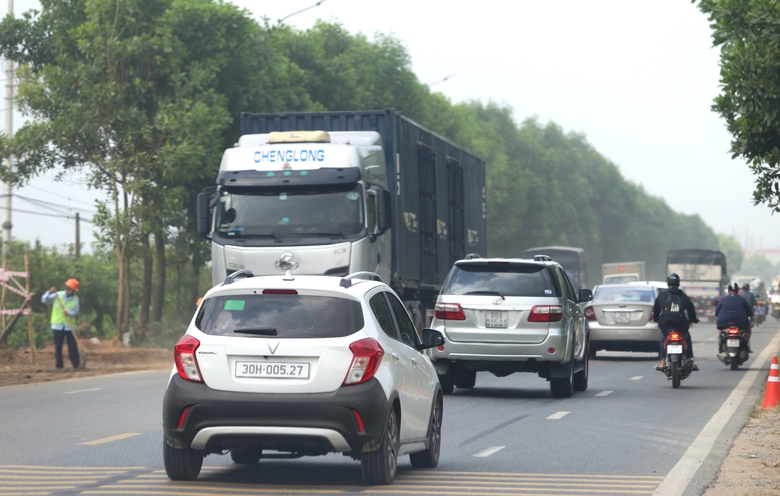 Ph&uacute; Thọ: Tăng cường tuần tra kiểm so&aacute;t, đảm bảo trật tự an to&agrave;n giao th&ocirc;ng- Ảnh 1.