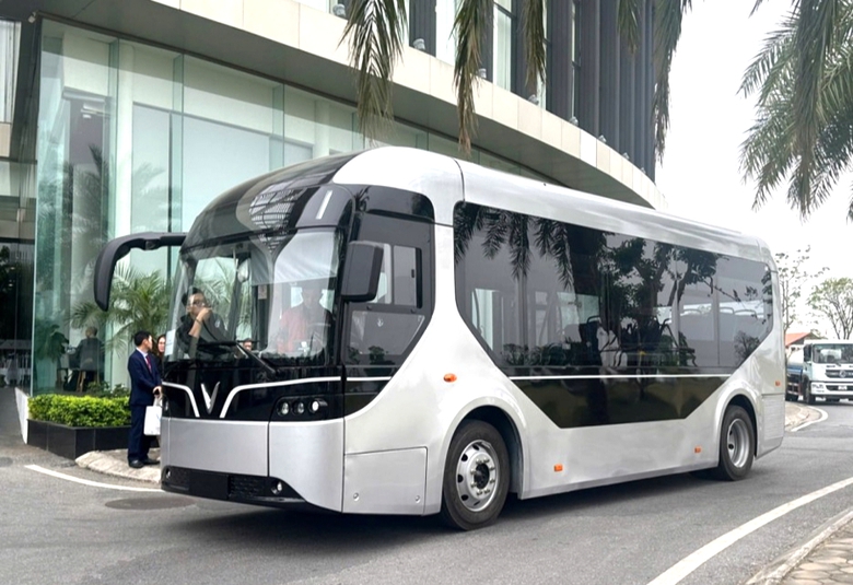 H&agrave; Tĩnh đề xuất ho&agrave;n thiện khung ch&iacute;nh s&aacute;ch th&uacute;c đẩy phương tiện giao th&ocirc;ng xanh- Ảnh 2.