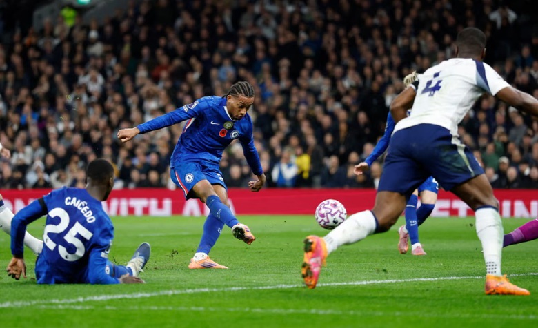 Joao Pedro lập c&ocirc;ng, Chelsea hạ Tottenham trong trận derby London- Ảnh 2.