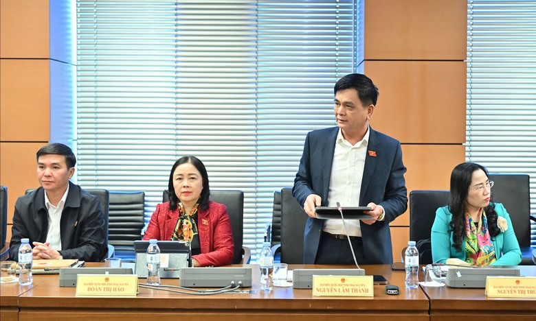 Đại biểu lo trẻ em lạm dụng AI trong học tập, đề nghị giới hạn độ tuổi sử dụng- Ảnh 2.