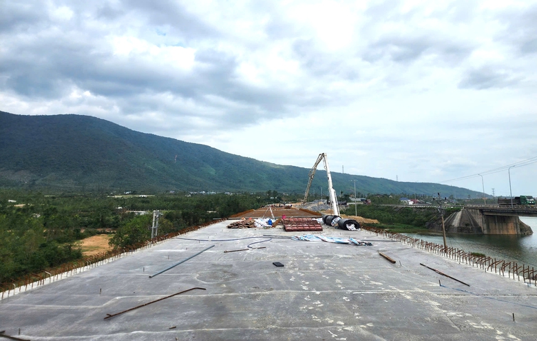 Nh&agrave; thầu thi c&ocirc;ng hầm Đ&egrave;o Ngang nỗ lực vượt thời tiết, b&ugrave; tiến độ từng ng&agrave;y- Ảnh 4.