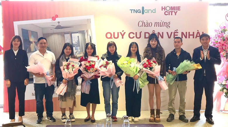 H&agrave;ng trăm người lao động nhận nh&agrave; mới tại dự &aacute;n nh&agrave; ở x&atilde; hội TNG Land- Ảnh 4.