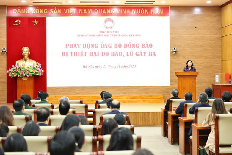 Hơn 112 tỷ đồng ủng hộ đồng b&agrave;o miền Trung, T&acirc;y Nguy&ecirc;n ngay sau ph&aacute;t động của MTTQ- Ảnh 1.