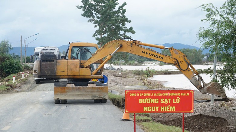 Mưa lũ lịch sử tại miền Trung: H&agrave;ng cứu trợ quốc tế đến với b&agrave; con tỉnh Gia Lai, Đắk Lắk- Ảnh 13.