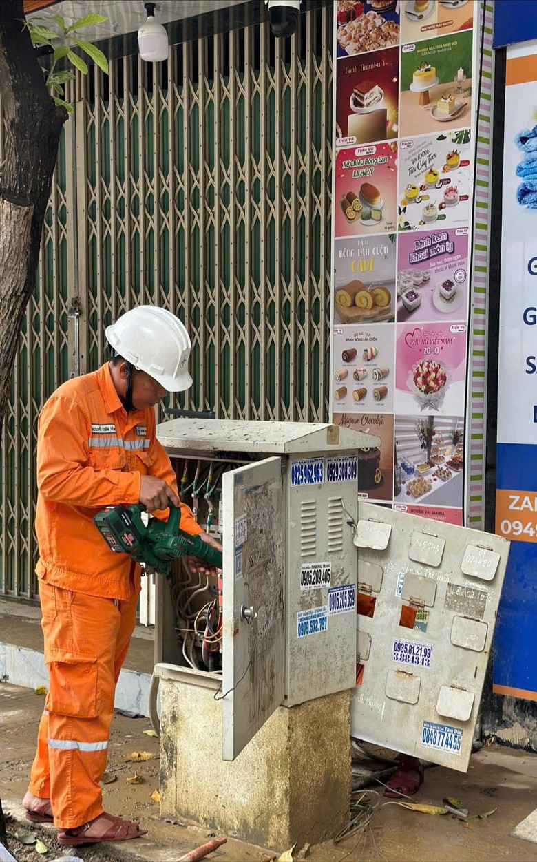 Mưa lũ lịch sử tại miền Trung: H&agrave;ng cứu trợ quốc tế đến với b&agrave; con tỉnh Gia Lai, Đắk Lắk- Ảnh 8.