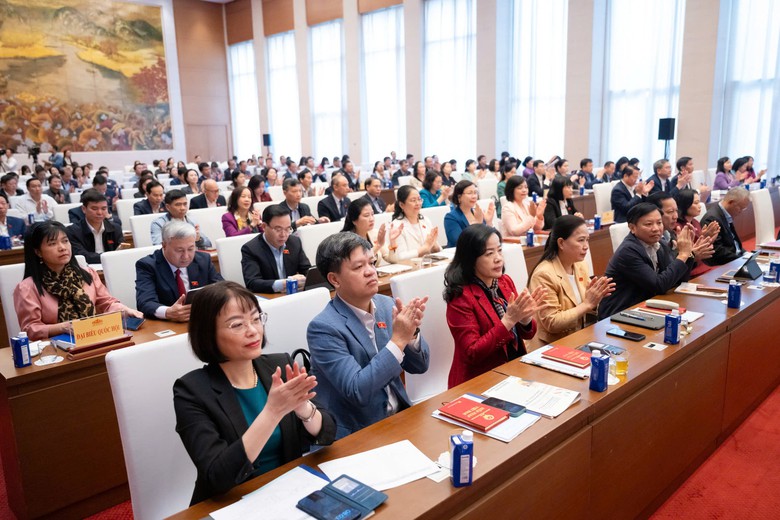 Quốc hội kh&oacute;a XV c&oacute; nhiều s&aacute;ng kiến lập ph&aacute;p chưa từng c&oacute; tiền lệ- Ảnh 3.