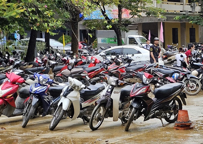 Siết ti&ecirc;u chuẩn kh&iacute; thải xe cơ giới: Doanh nghiệp đứng trước cơ hội chuyển dịch &ldquo;xanh&rdquo;- Ảnh 1.