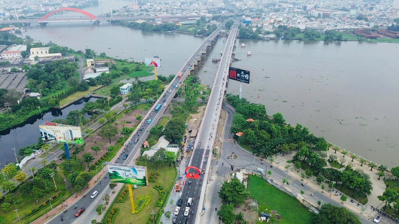 Th&ocirc;ng xe cầu B&igrave;nh Triệu 1 sau khi n&acirc;ng tĩnh kh&ocirc;ng l&ecirc;n 7m- Ảnh 1.