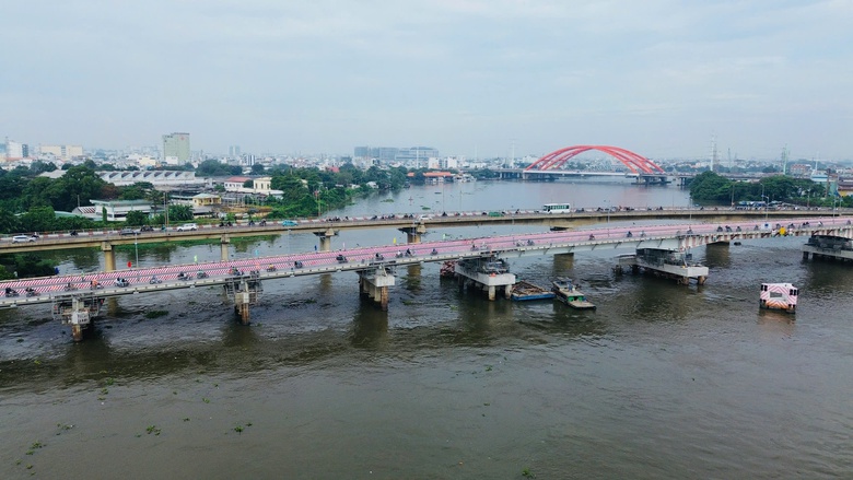 Th&ocirc;ng xe cầu B&igrave;nh Triệu 1 sau khi n&acirc;ng tĩnh kh&ocirc;ng l&ecirc;n 7m- Ảnh 2.